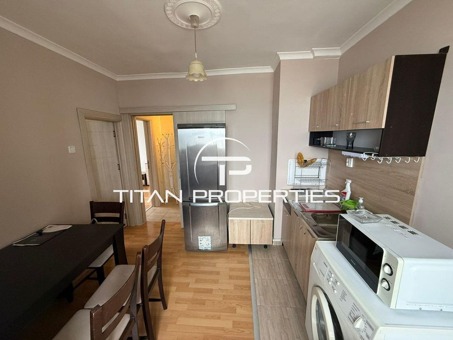 Дава се под наем Двустаен апартамент в Бургас, Изгрев - 68 кв.м за 398.82 € - Снимка #1