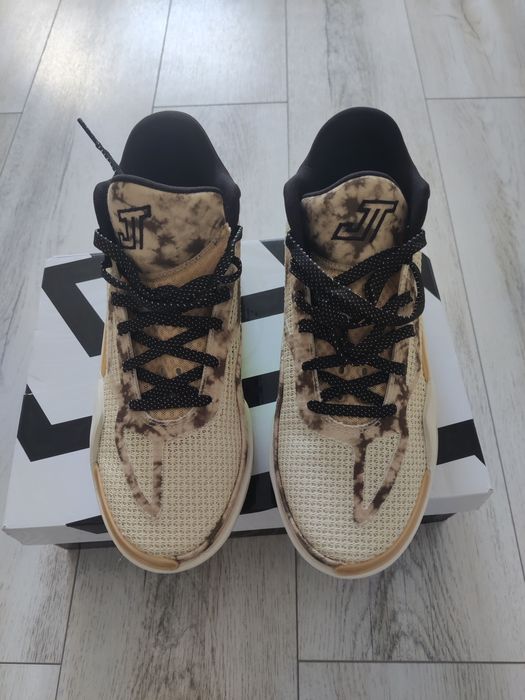 Adidași Jordan Tantum 1