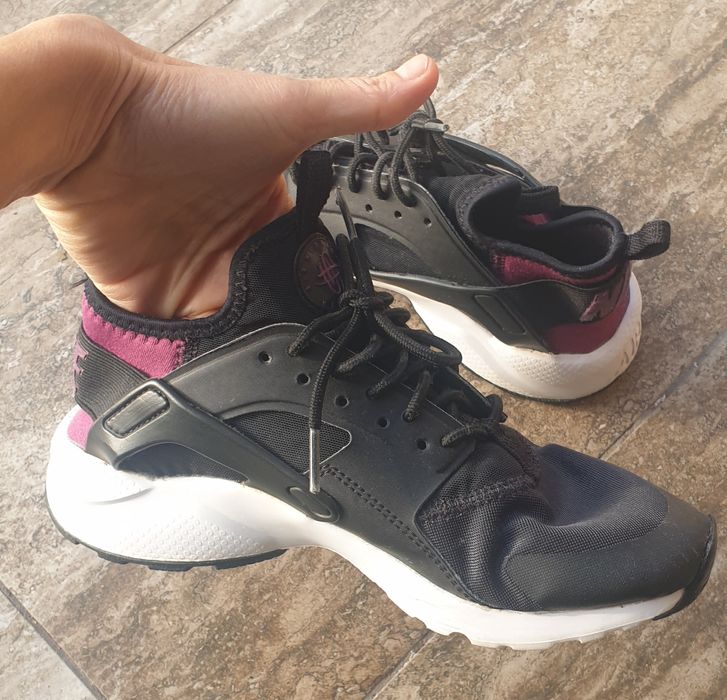 Nike Huarache за момиче