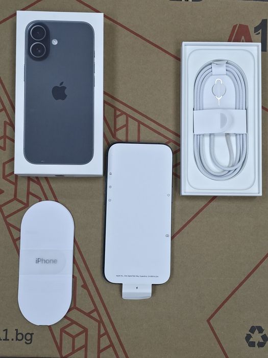 КАТО НОВ 256GB iPhone 17 Гаранция A1 Black | Черен