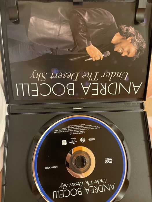 Andrea Bocelli - Under the desert sky