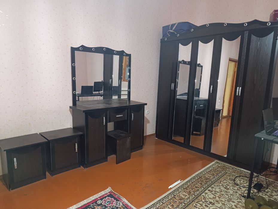 Mebel yangi ishlatilmagan