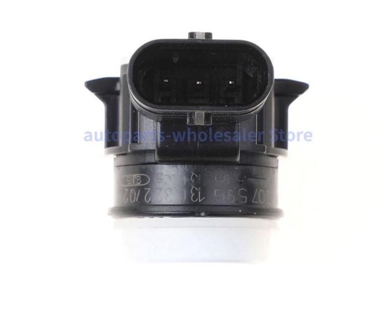 Senzor parcare pdc nou BMW F20 F21 F22 F23 F30 F31 F34 F32 F33 F36