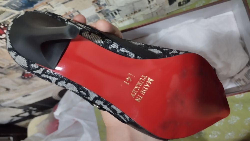 Туфли черные на каблуке Dior