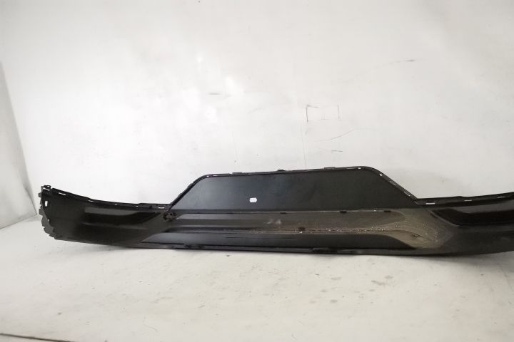 Оригинален заден спойлер/предпазна броня във добро състояние Фолксваге