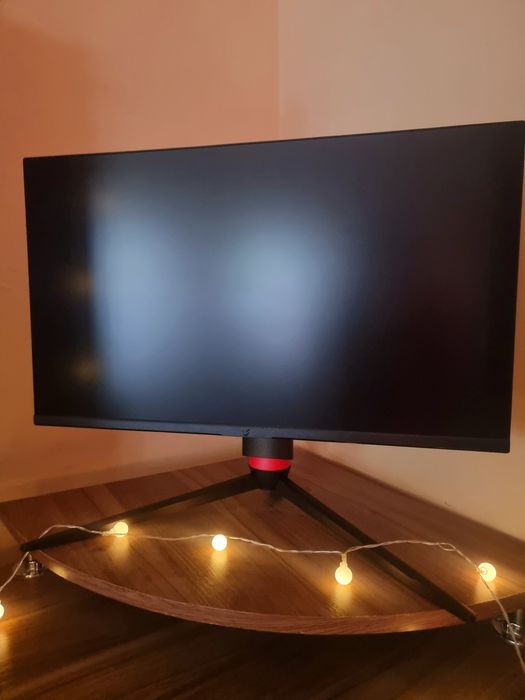 Идеальный монитор для онлайн игр