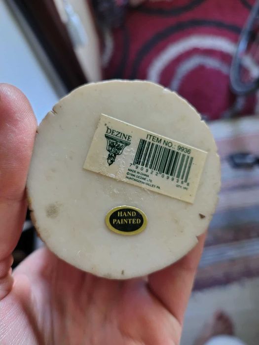 Statueta ursuleti Vintage Hand Painted 'Dezine' Teddy Bears Figurine