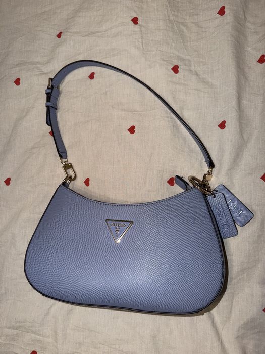 Дамска чанта Guess