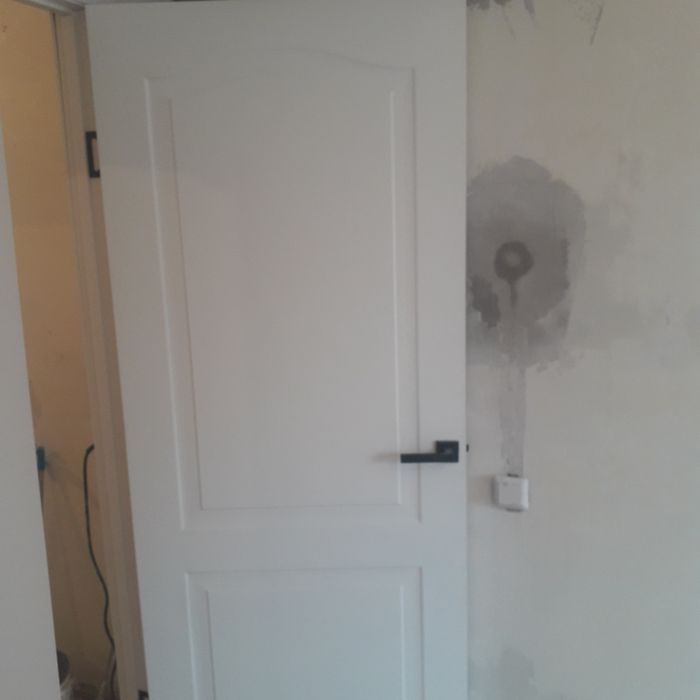 двери межкомнатные