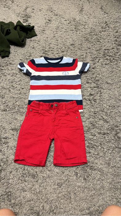 Одежда для мальчика на 4-6 лет