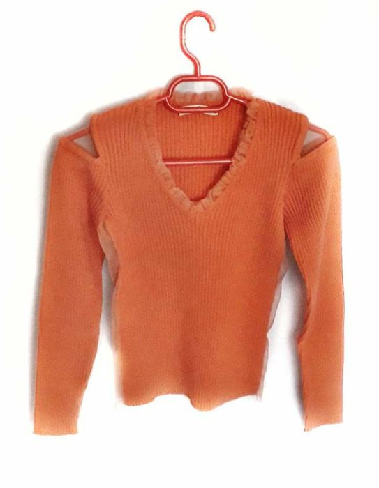 Pulover orange cu umeri transparenti