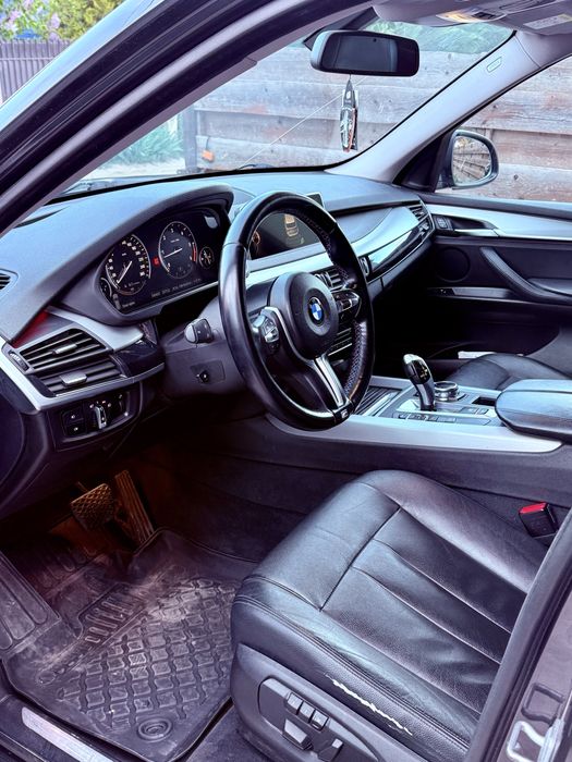 Urgent !! BMW X5 F15 xDrive 3.0