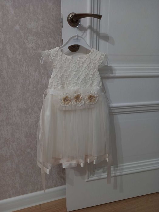 Нарядное платье для девочек