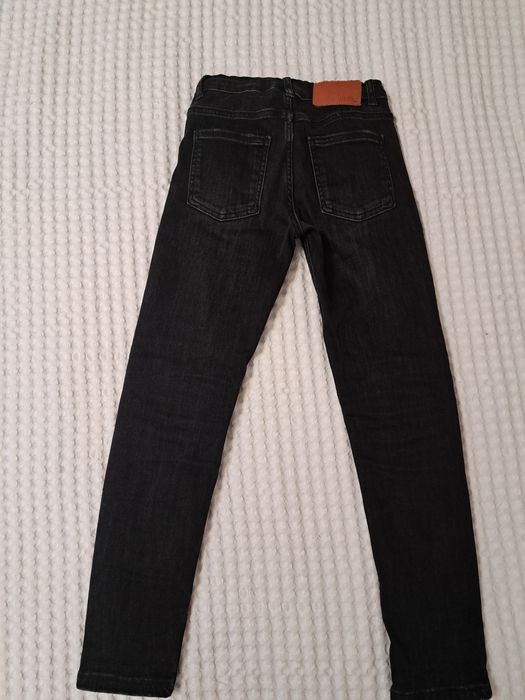 Blugi Zara ,9 ani