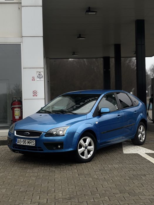 Ford focus 1.6 benzina