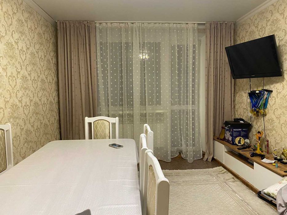 продам 1 косн квартиру р-н Достык