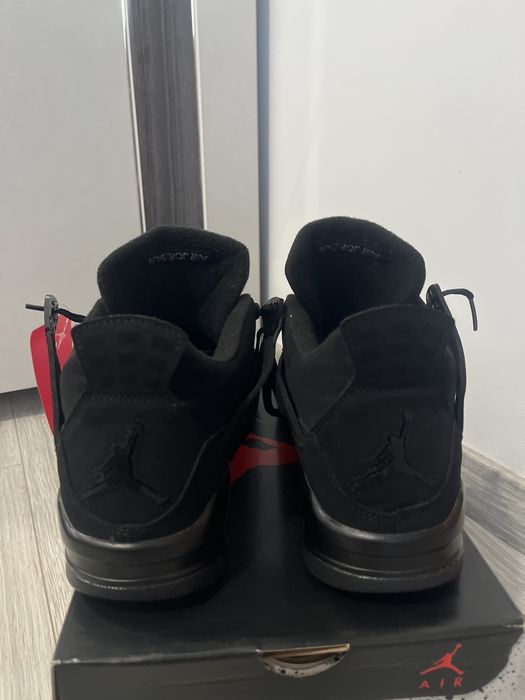 Jordan 4 black cat marimea 41