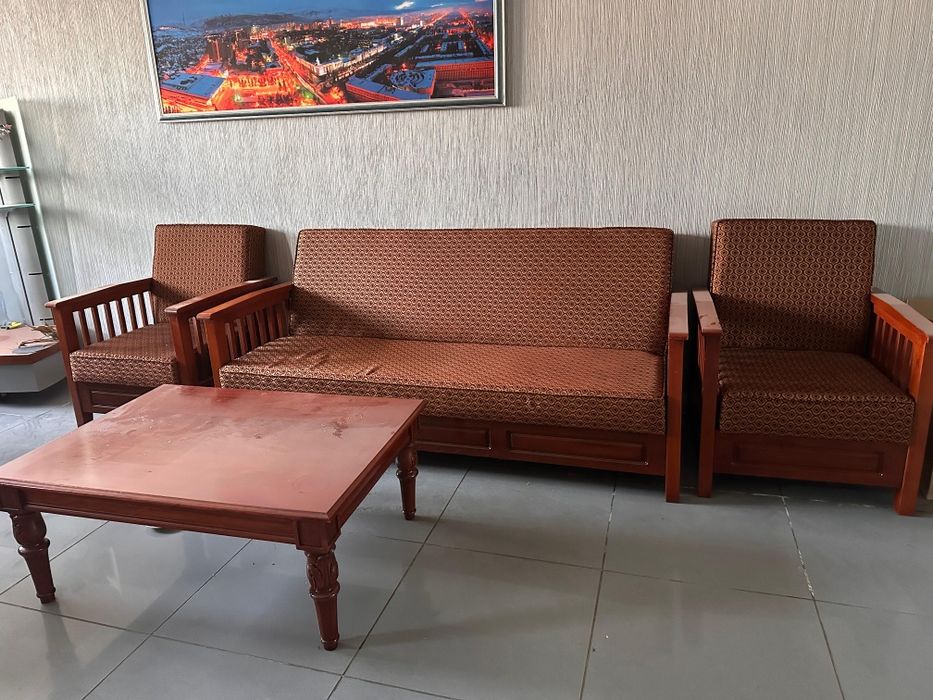 Диван и 2 кресла