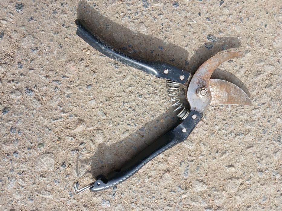 Продам  тележку  для  дачи