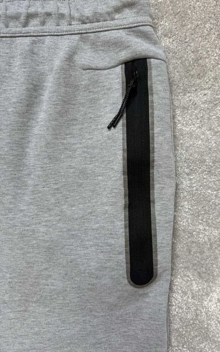 #EDITIE LIMITATĂ# Nike Tech Fleece Full Gri - Verificare Colet