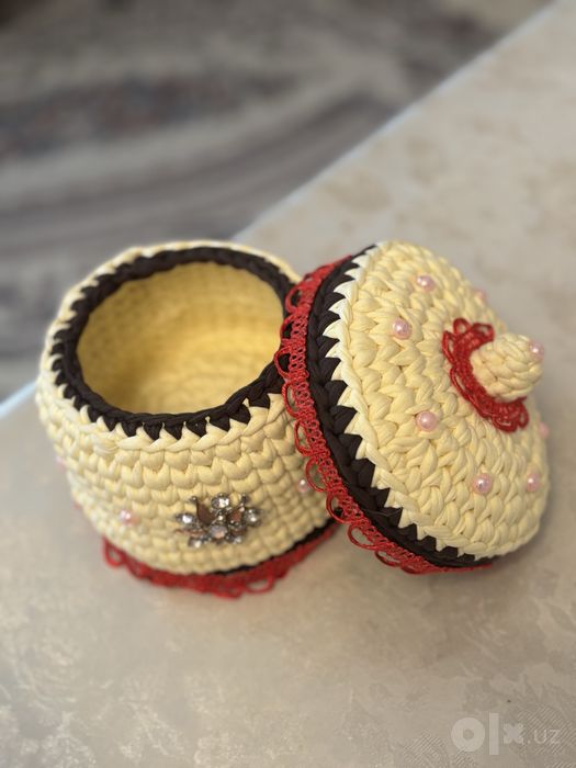 Вязаные шкатулки и декоративные корзинки ручной работы / Handmade