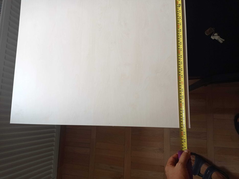 masuta rotunda cafenea bar sau dreptunghiulara