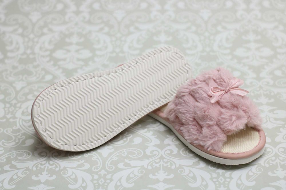 Papuci dama, doua modele