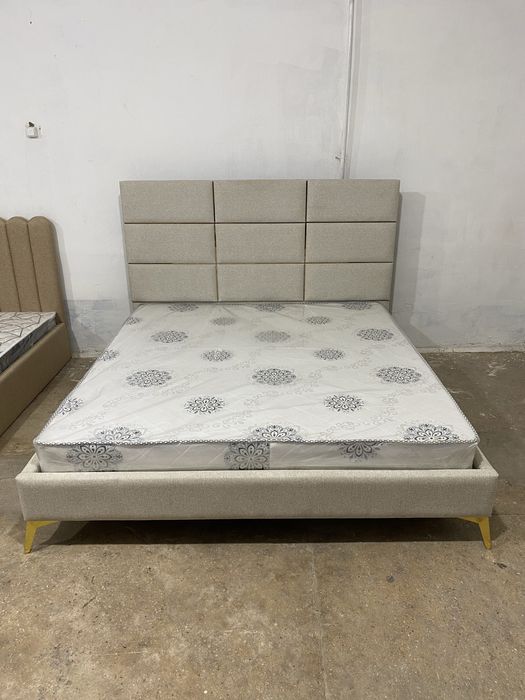 Кровать двуспальная 200*180