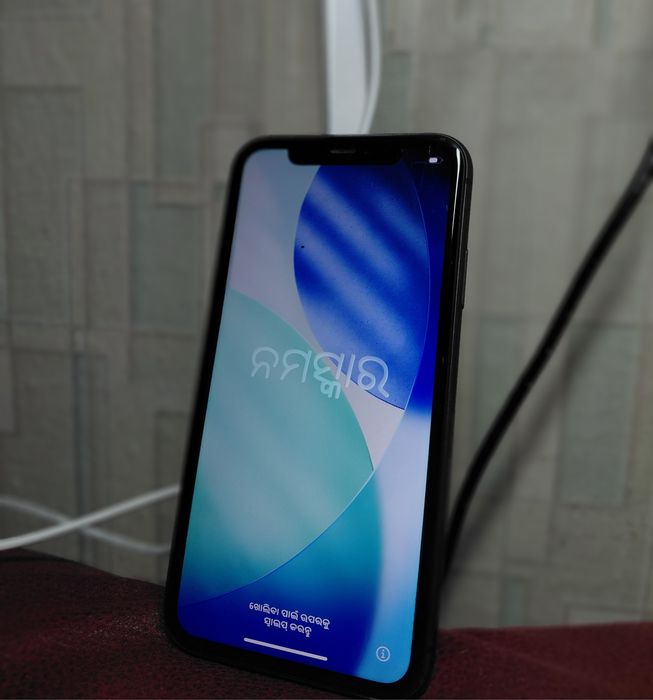 iPhone 11 64 GB 69%