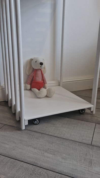 Стелаж полка для книг декора