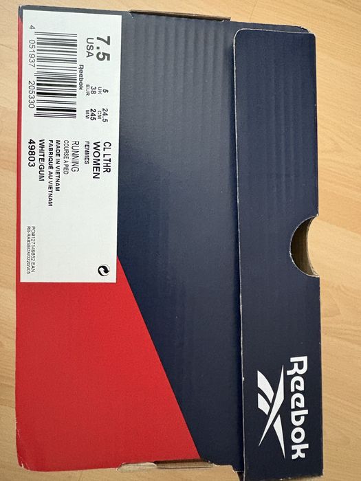 Reebok бели дамски маратонки