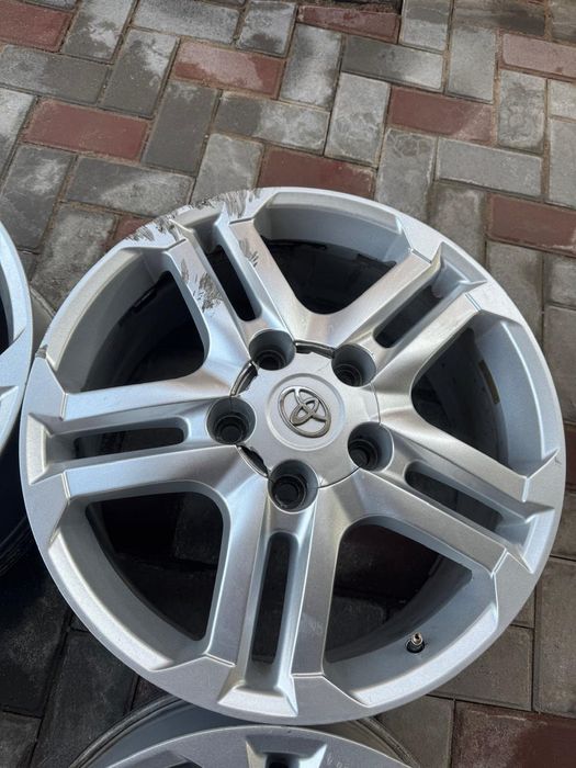 Диски R20 Тойота