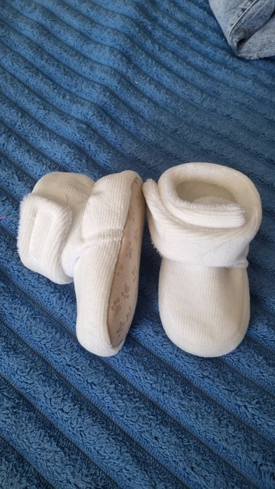 Продам весна-осень