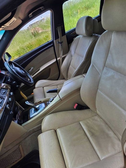 BMW E60 за части десен волан
