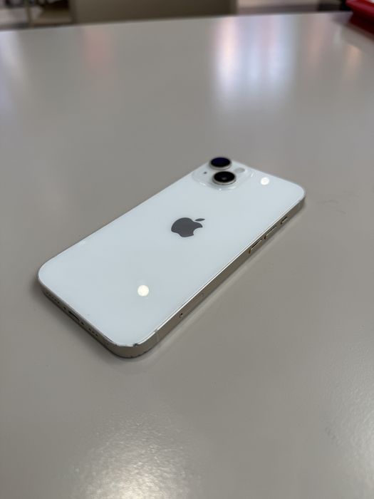 Vand IPhone 14 ALB