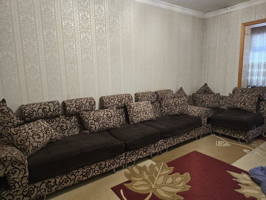 Divan ugalok ...