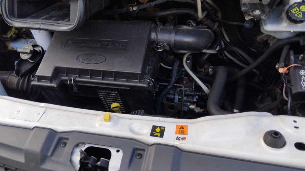 Autoutilitara Ford Transit 2008