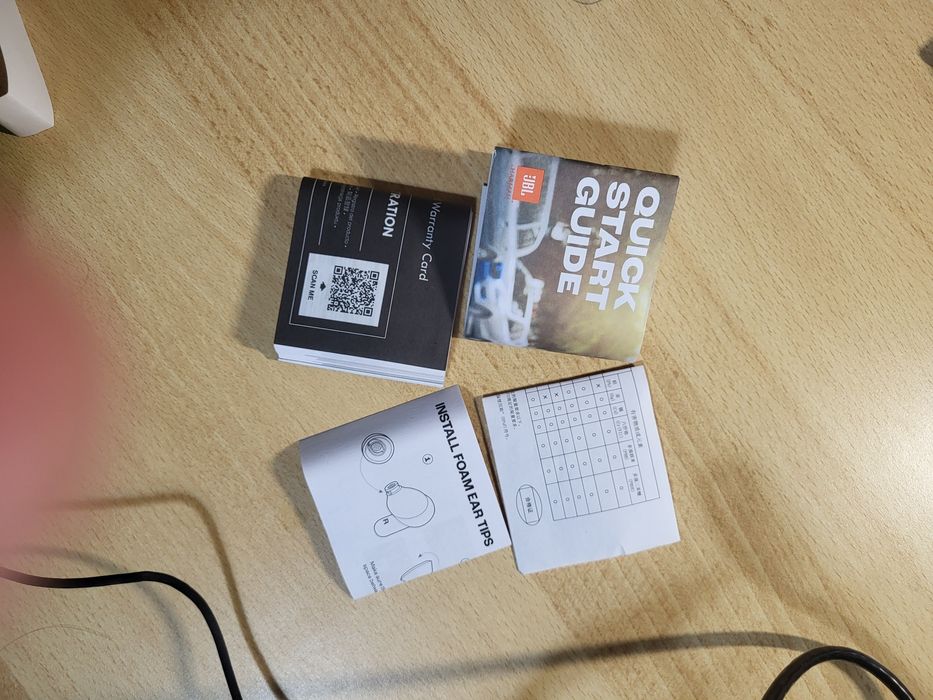 Casti Noi Jbl tour pro 3