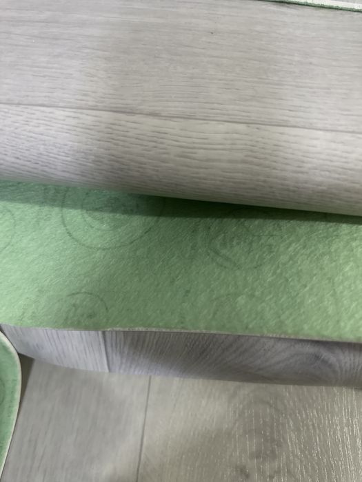 Продам новый линолиум