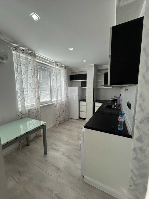 Продава се Тристаен апартамент в Попово - 84 кв.м за 1429 €/кв.м - Снимка #1