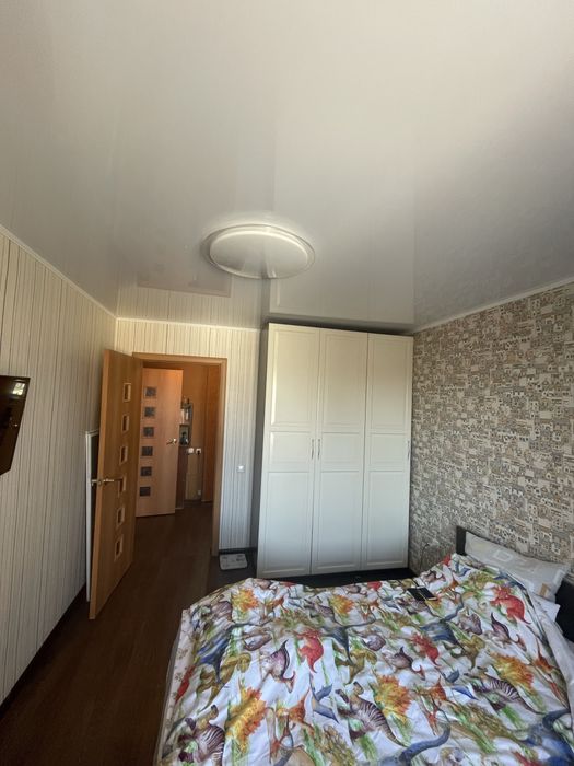 Продам 3-комнатную, 14 мкр!