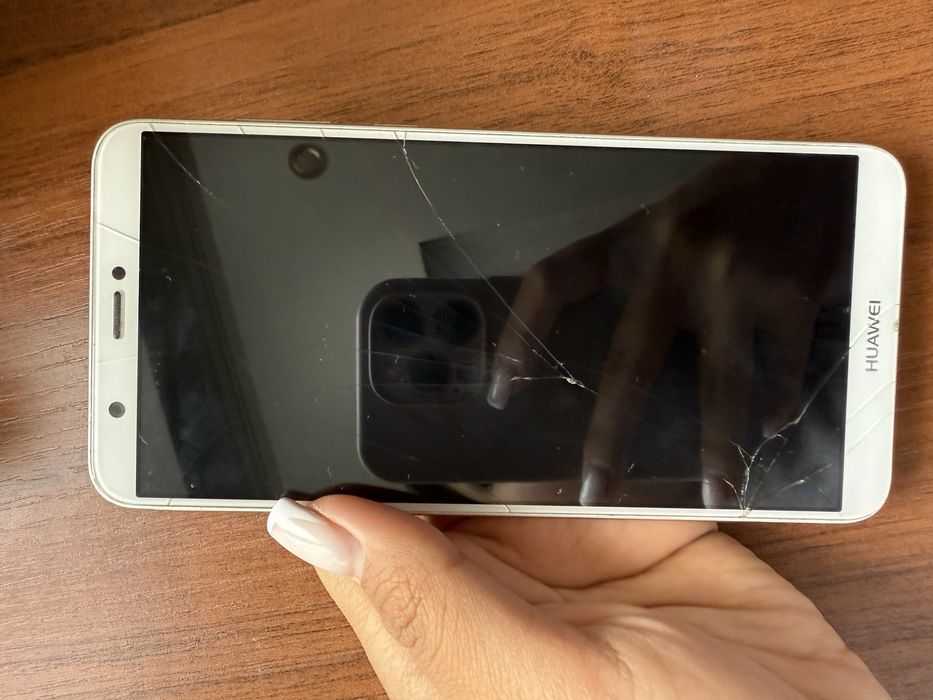 Продам Huawei P Smart