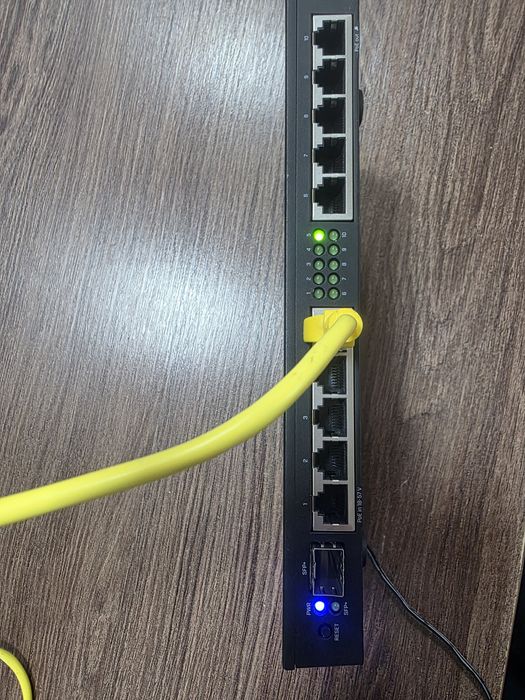 Продам роутер Mikrotik микротик