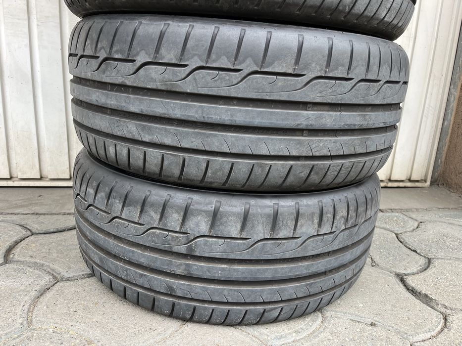 4 anvelope vara 225/40 R19, Dunlop Sport Maxx, 6.5mm profil!