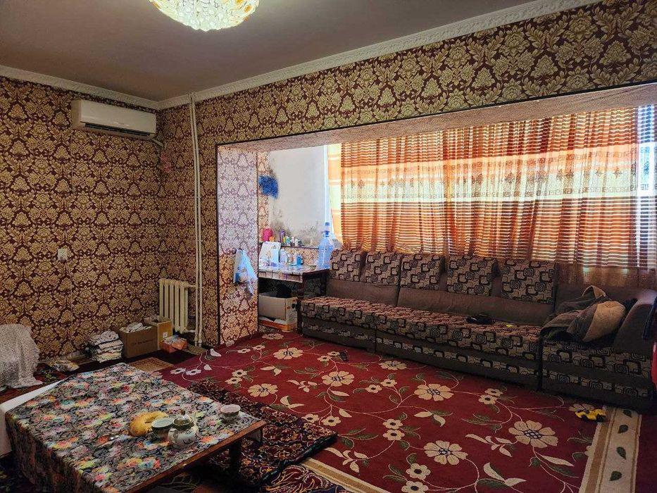 Srochno kvartira sotiladi / Срочно продаётся квартира