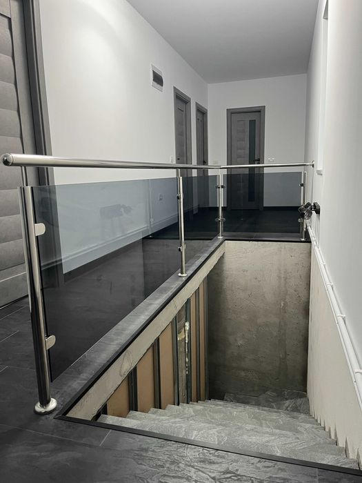 Balustrade inox Balustrade din Sticla / Scari Inox Scari sticla