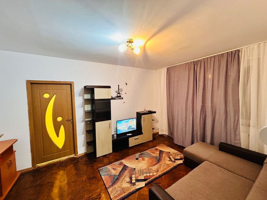 Apartament 2 camere Fratii Golesti