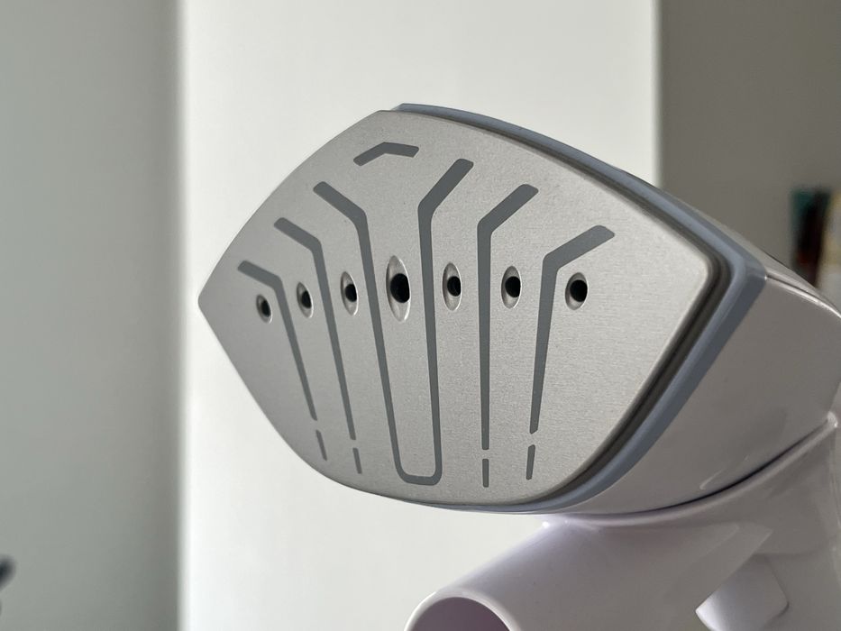 Отпариватель вертикальный Phillips ProTouch GS625/20