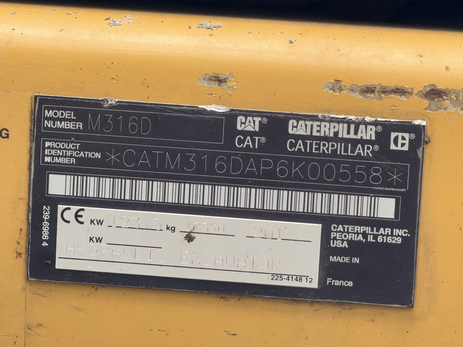 Excavator pe roti M316ad