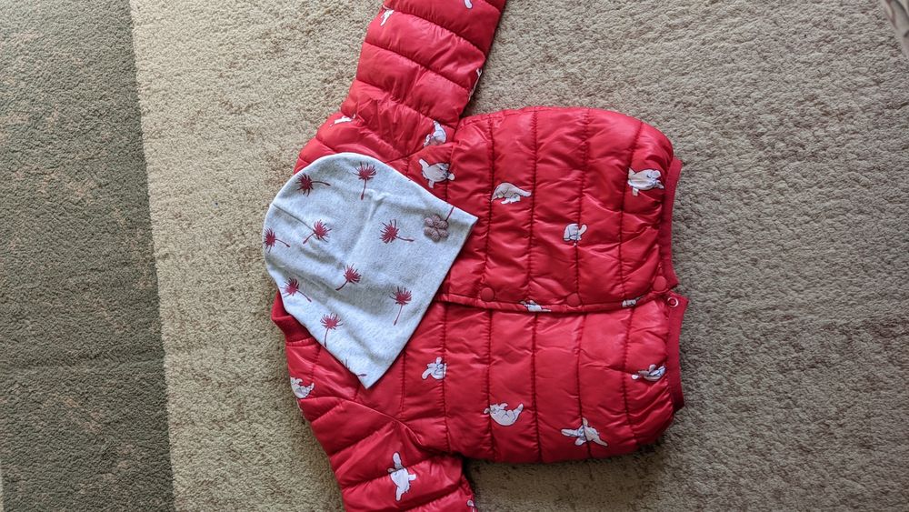 Куртка на девочку.